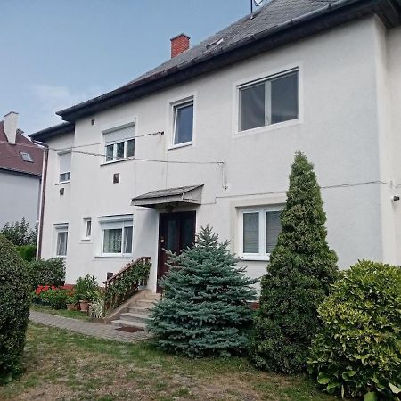 Baross Apartman Apartman Tapolca Kültér fotó